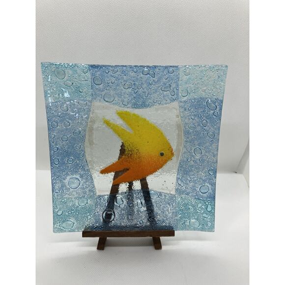 Beautiful Multicolored Stained Fuse Glass Trinket Dish Colorful Fish 7” X 7” - Picture 1 of 7
